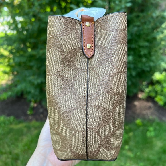 Coach Mini Town Bucket Bag Crossbody In Signature Canvas Coach Radial Ra… - Picture 2 of 12
